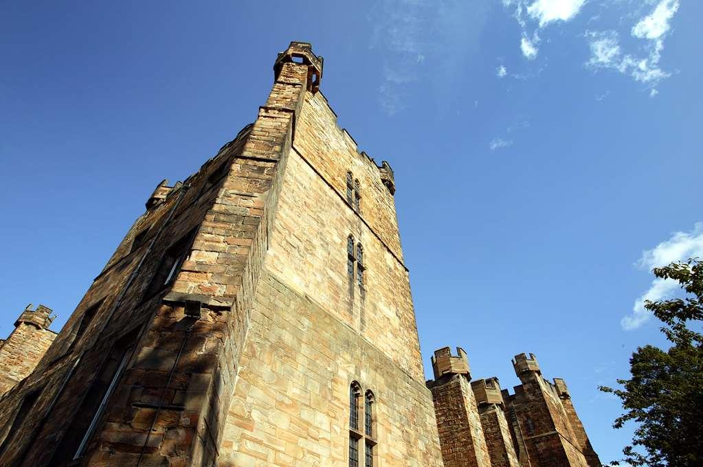 Lumley Castle Hotel Chester-le-Street Dış mekan fotoğraf